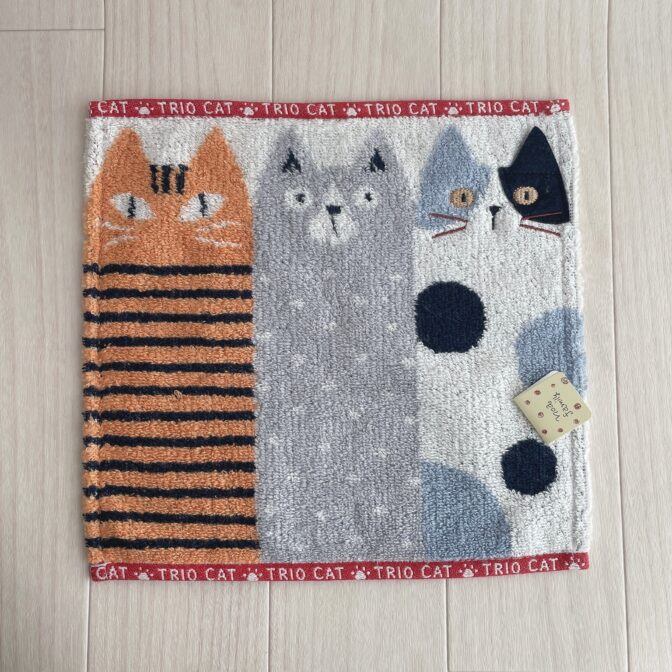 タオルハンカチ｜トリオキャット ハンドタオル 猫雑貨 猫柄 猫